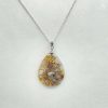 Pendentif en agate montana