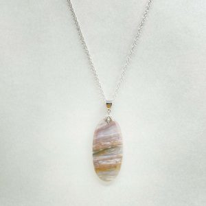 Pendentif en opale rose