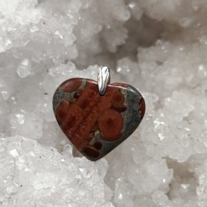 Pendentif en obsidienne peanuts